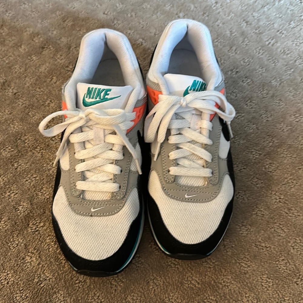 Nike Air Max Correlate